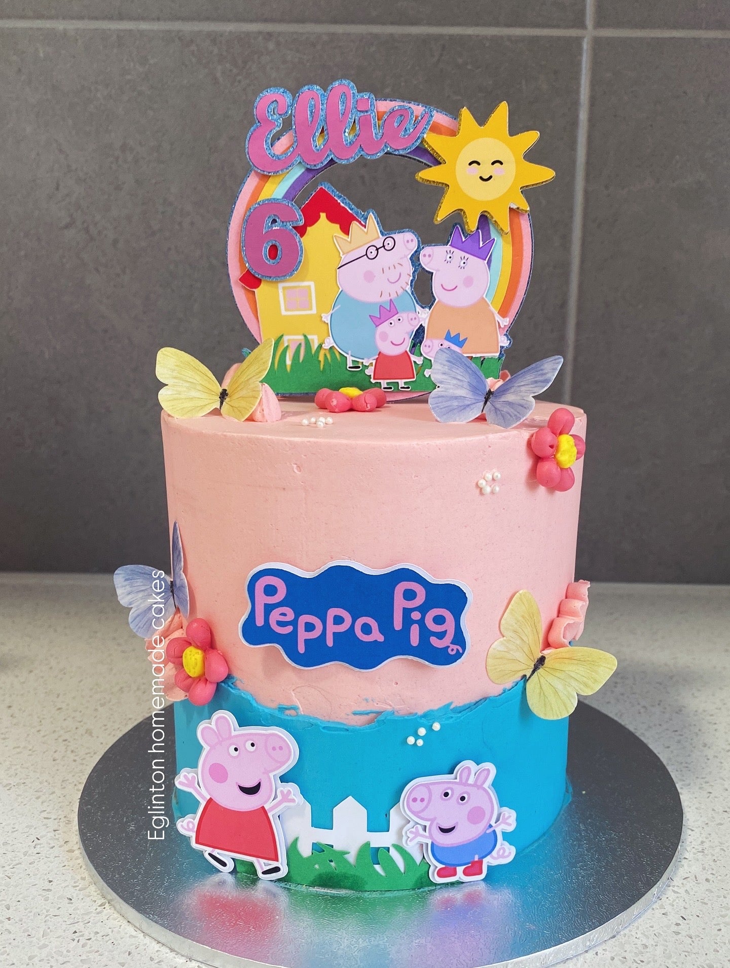 Peppa Pig Cake