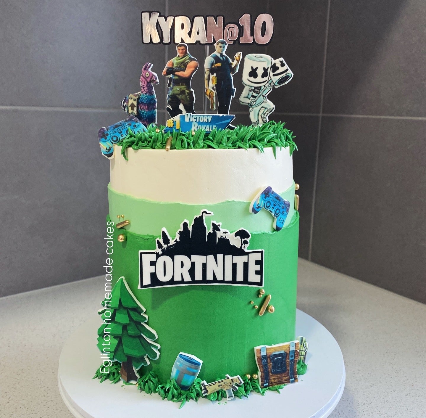 Fortnite Cake